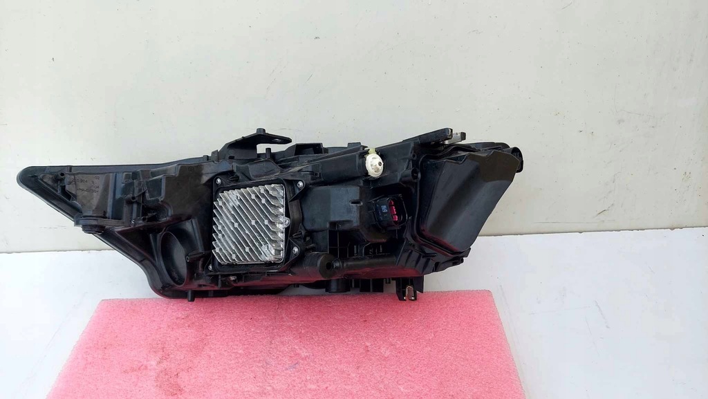 фото №10, Audi a6 c8 4k лампа права перед передня led matrix 1569