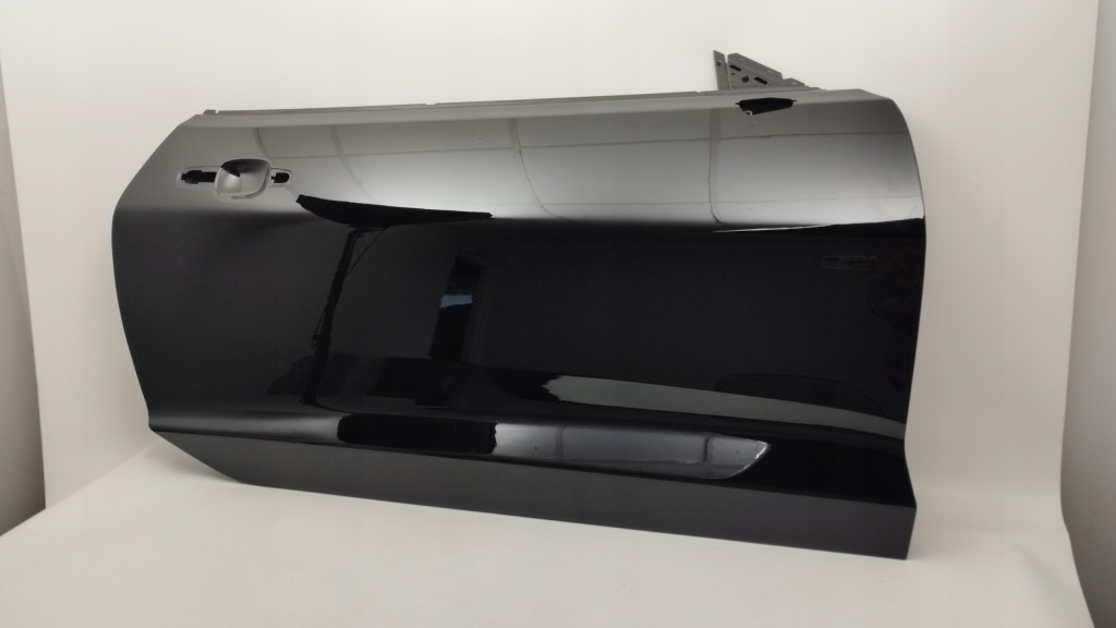 фото №1, Chevrolet camaro ss 2015-2023 двері праве чорні kod gba