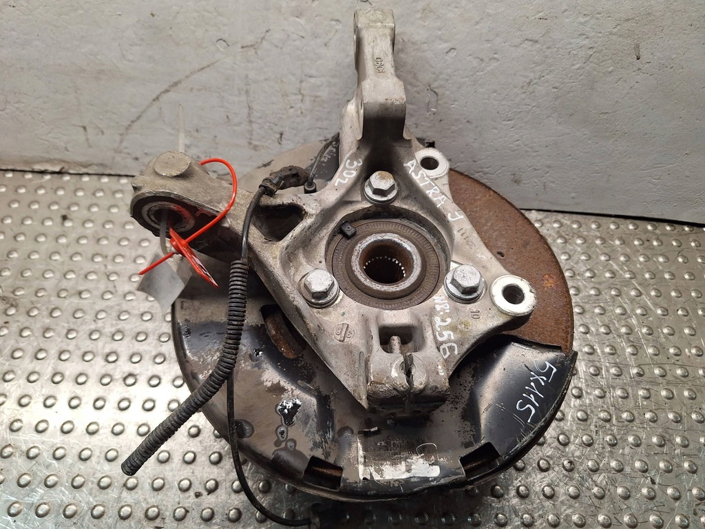 фото №1, Поворотний кулак перед ліва opel astra j дизель-