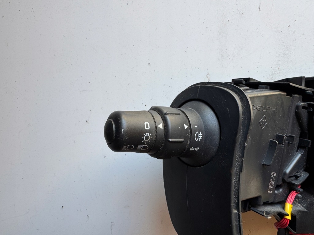 фото №2, Перемикач комбінований renault kangoo ii 8200906821