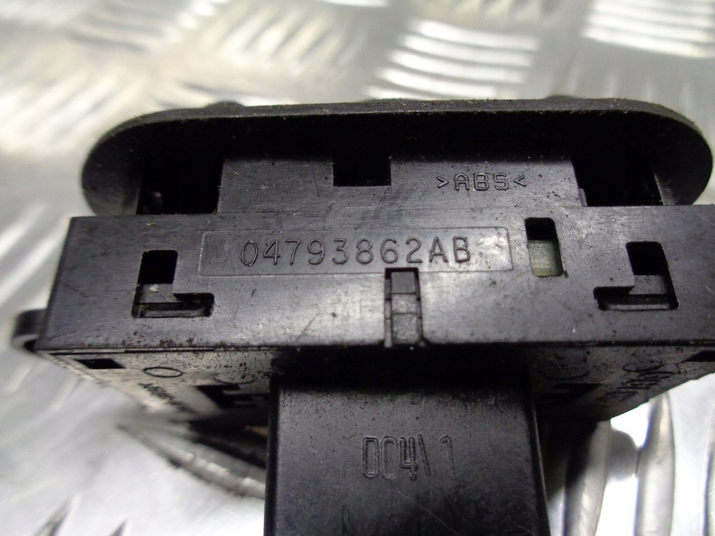 фото №2, Регулировка света renault оригинальный номер 8200379685