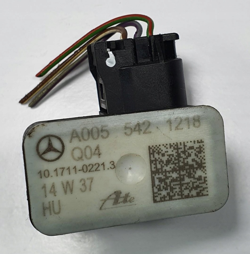 Купити Датчик прискорення mercedes w212 a0055421218