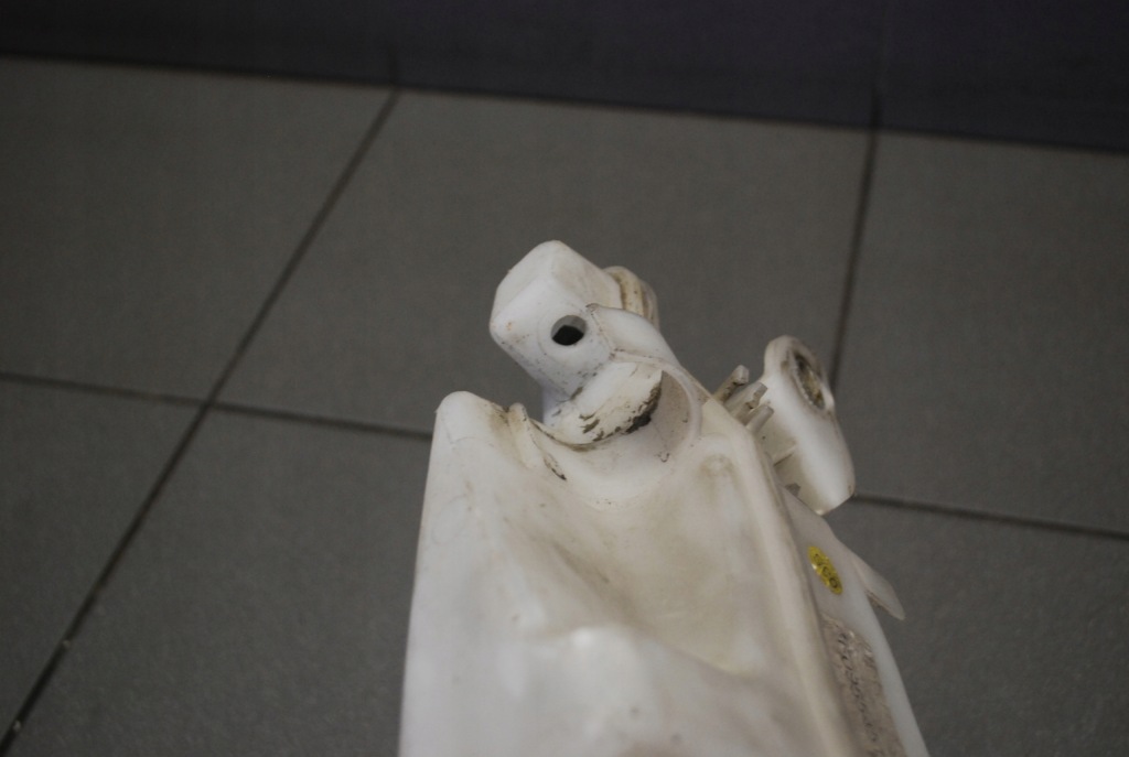 фото №8, Бачок омывателя audi a6 c6 4f0955451j