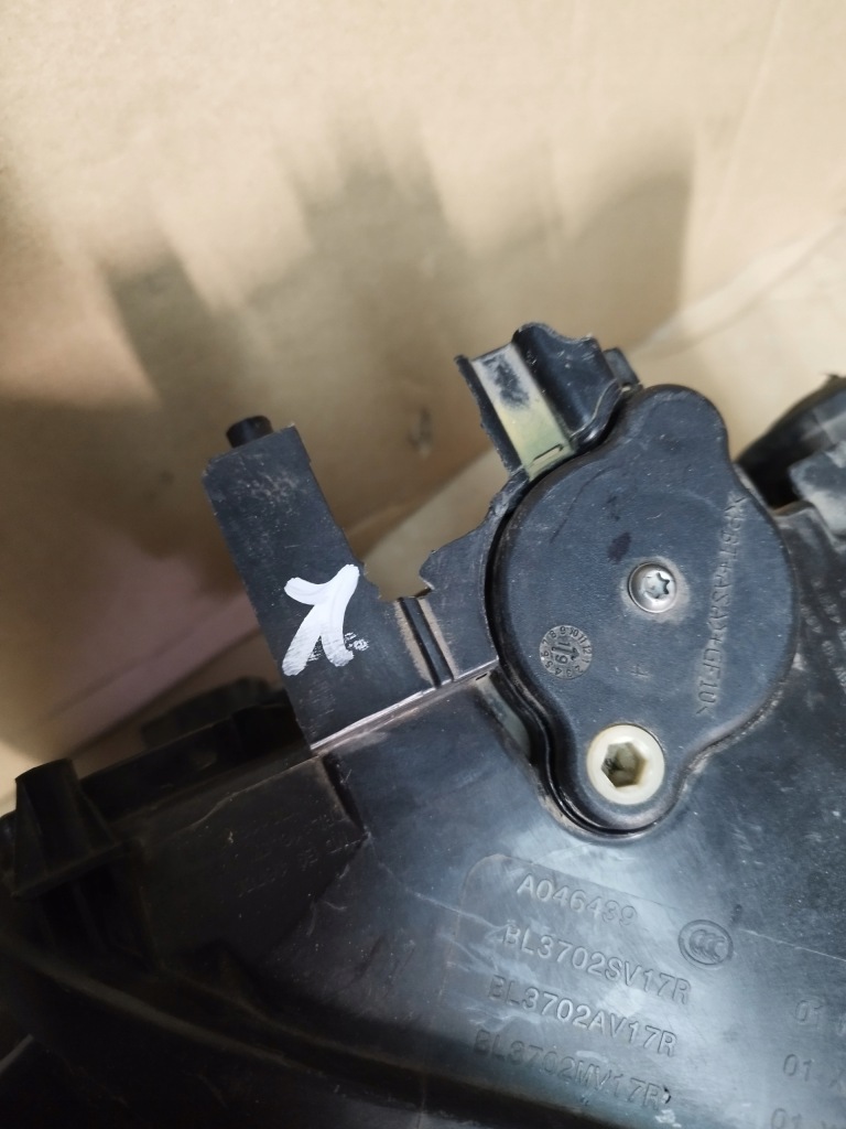 фото №6, Лампа правая full led vw golf sportsvan lift 2017-