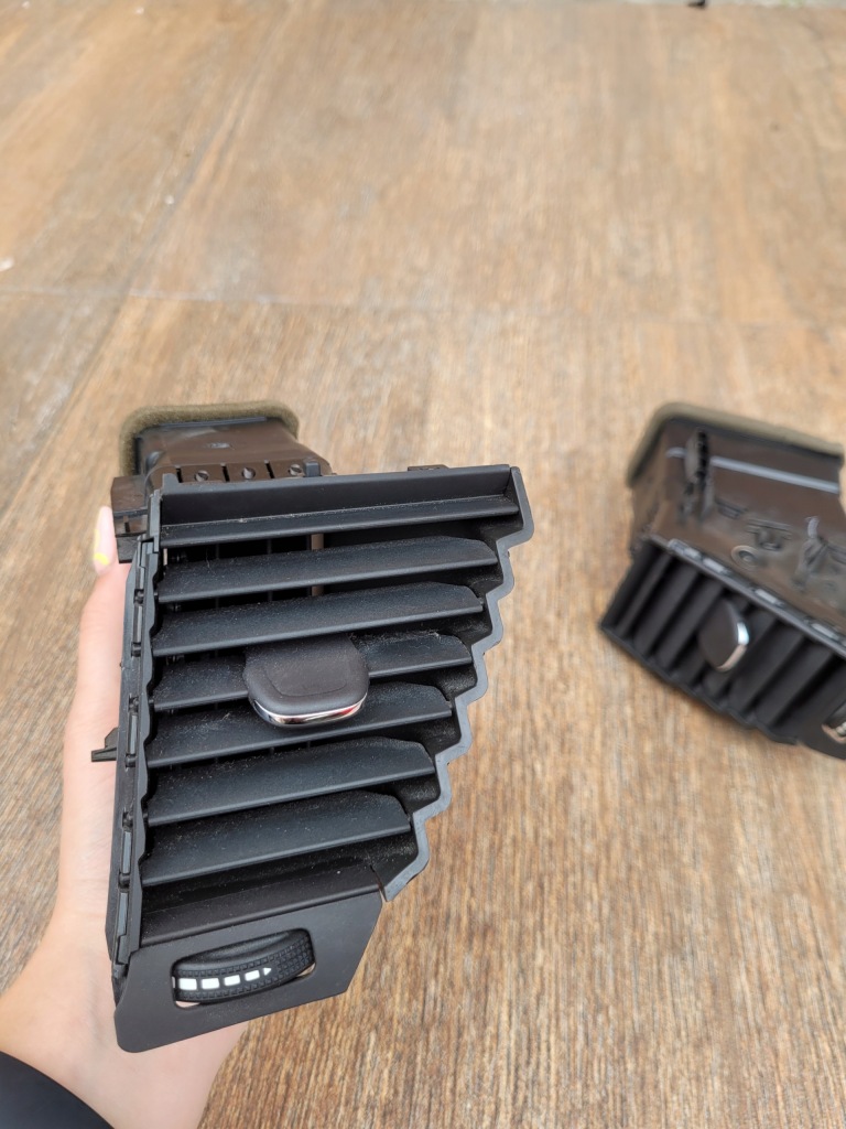 фото №4, Opel astra k v 2016 решётка обдув левая задняя