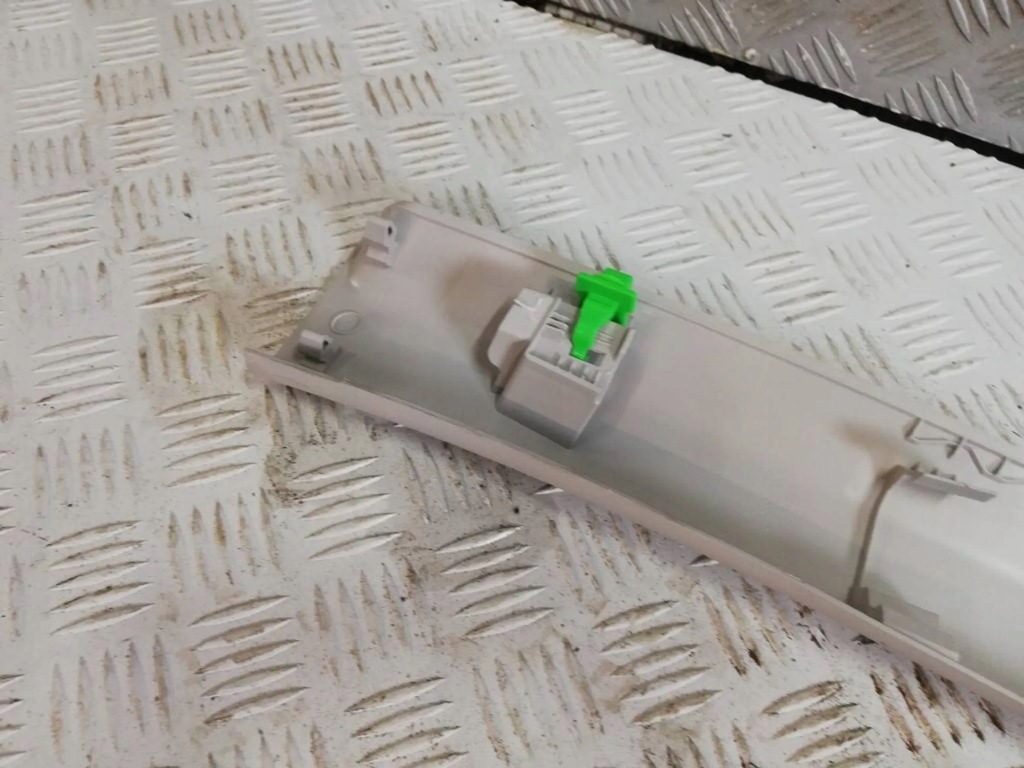 фото №5, Защита обшивка стойка sandero iii правая