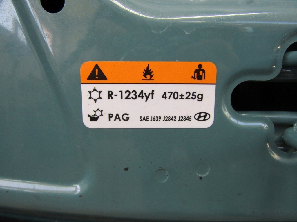 Hyundai bayon 24r рестайлинг  капот крышка двигателя mg2 с Разборки