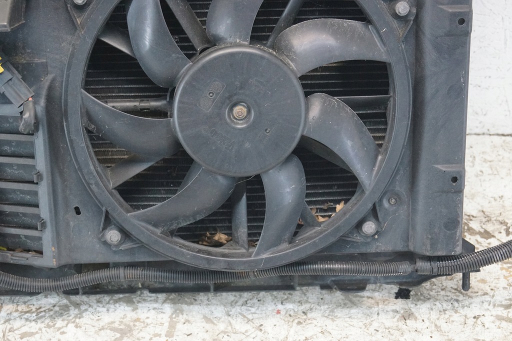 фото №7, Pas передний радиатор peugeot 3008 i 1.6 thp