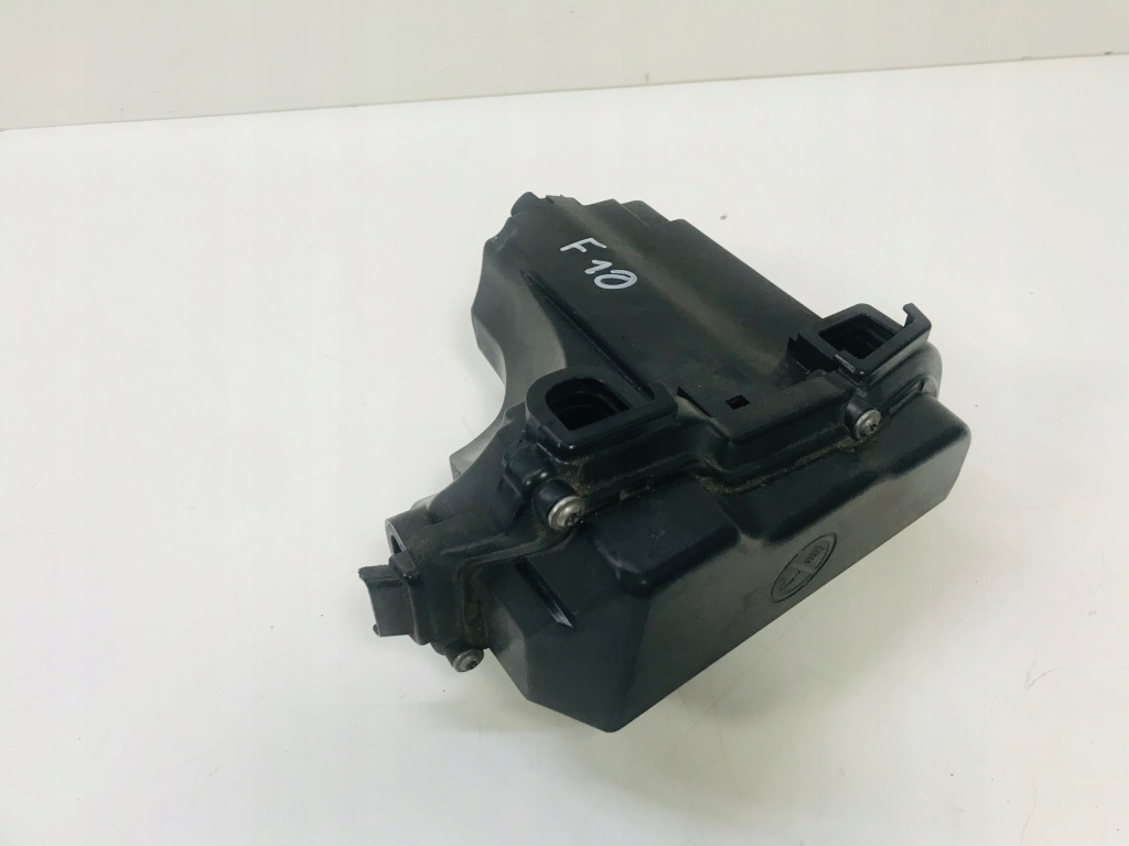 фото №1, Bmw f10 корпус коробка запобіжників 7555155