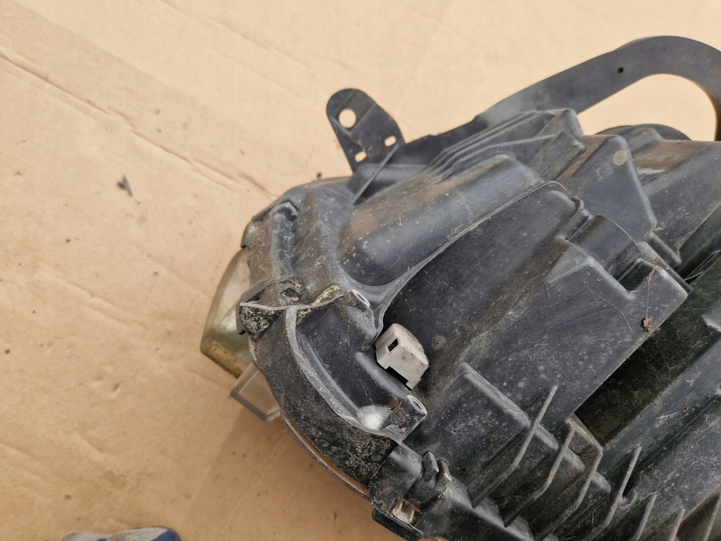 фото №12, Лампа правый перед ксенон citroen c5 iii x7 9689037780