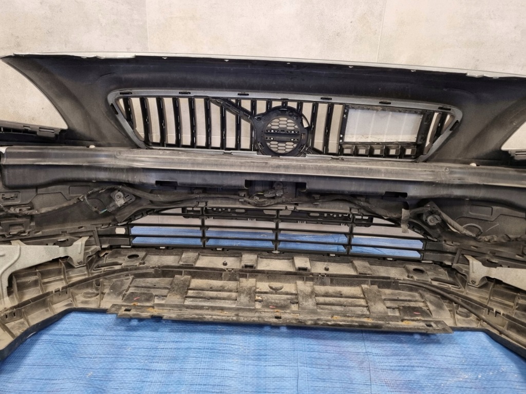 фото №9, Volvo v40 fl lift бампер передний kompletny 477