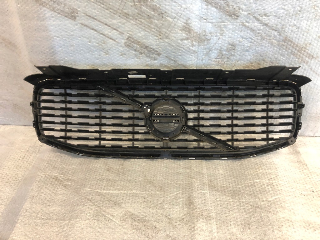 фото №5, Решётка радиатора решётка радиатора volvo xc60 ii r-design