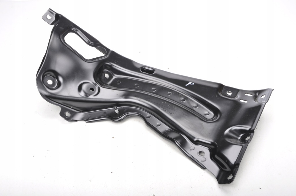 Купить Mercedes a207 кабриолет  рестайлинг  кронштейн кронштейн правый