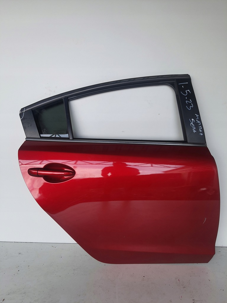 фото №1, Mazda 6 gj sedan 12- дверь 41v