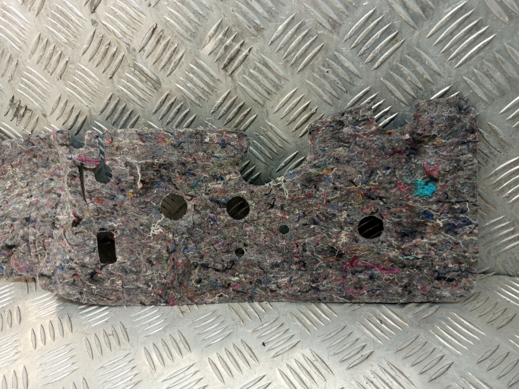 Купити Bmw f40 f44 ізоляція звукоізоляція шумоізоляція стійка a лівого  7451711