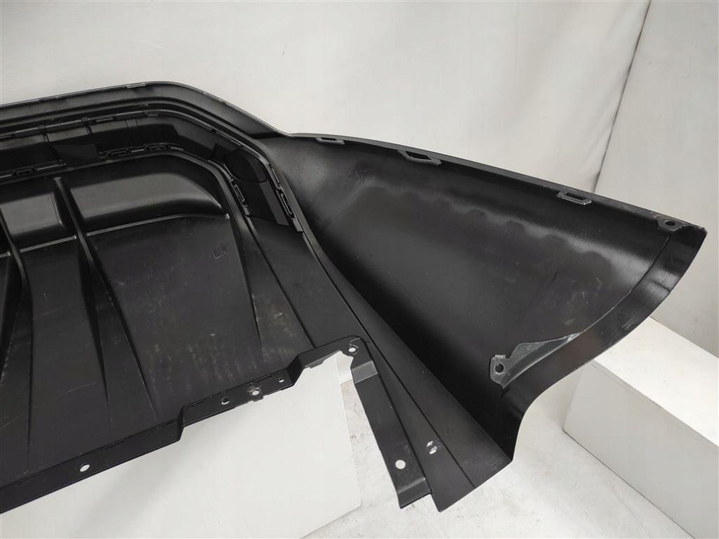 фото №10, Накладка бампер задняя audi e-tron gt 4je po 2020