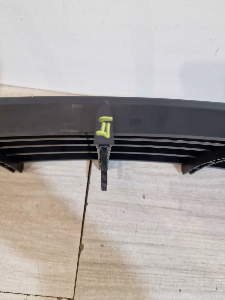 фото №7, Aston martin vanquish s 12-18 решётка радиатора решётка перед