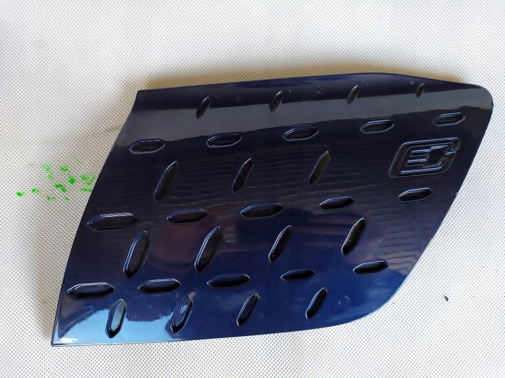 фото №1, Крышка заглушка разъём зарядки kona электрик