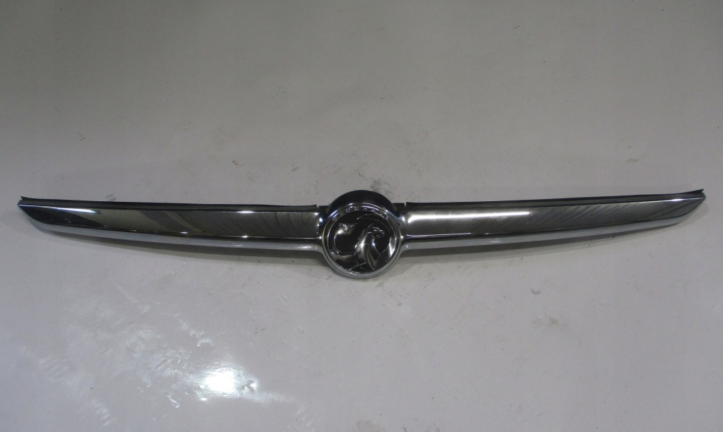 фото №1, Молдинг накладка решётка радиатора крышки багажника задняя хром opel zafira c