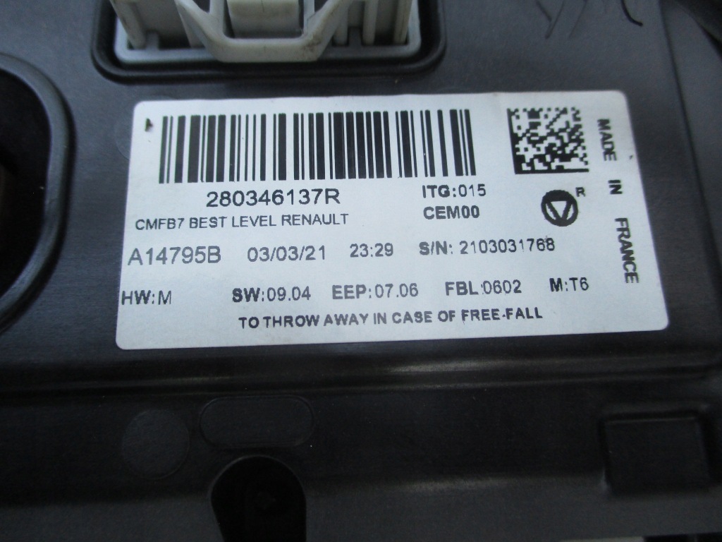 фото №4, Renault clio v радіо навігація планшет gps комплект 19-24 rok