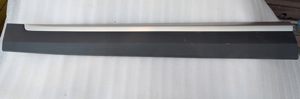 Купить Mg zs молдинг дверь левая перед p10360762