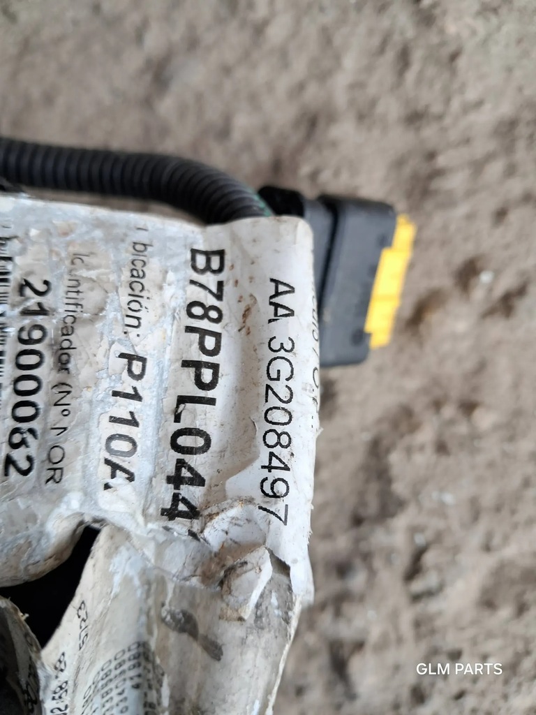 фото №8, Citroen c4 picasso ii 1.6 hdi электропроводка жгут провода отсек двигателя