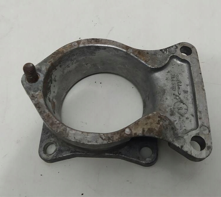 фото №1, З'єднувач труба колектор mercedes w107 w108 w115