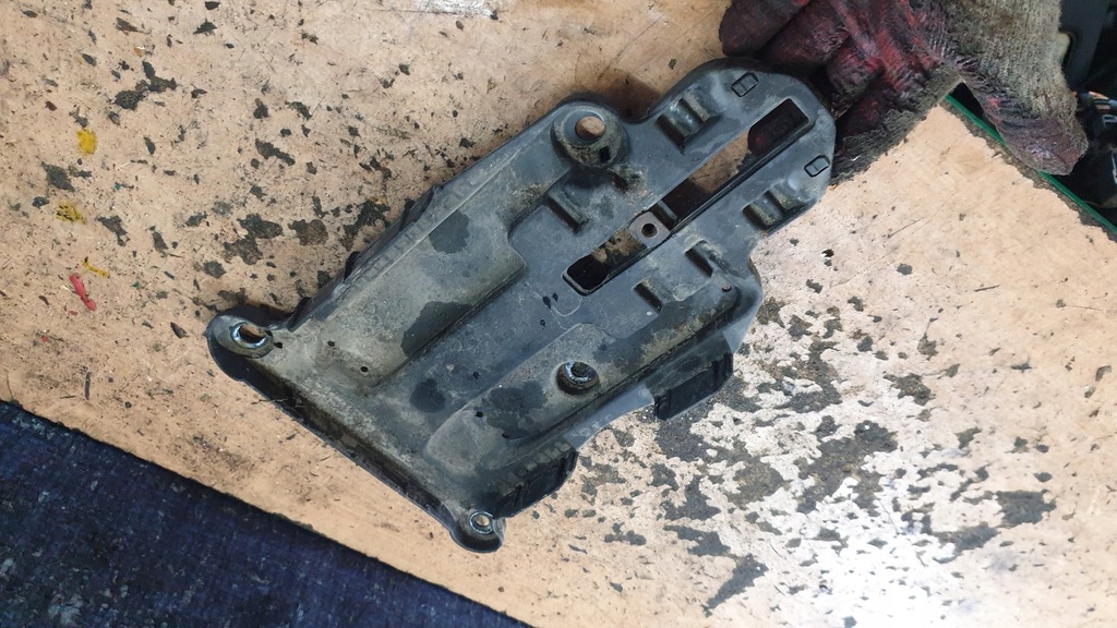 фото №1, Opel tigra b ii основа акумулятор