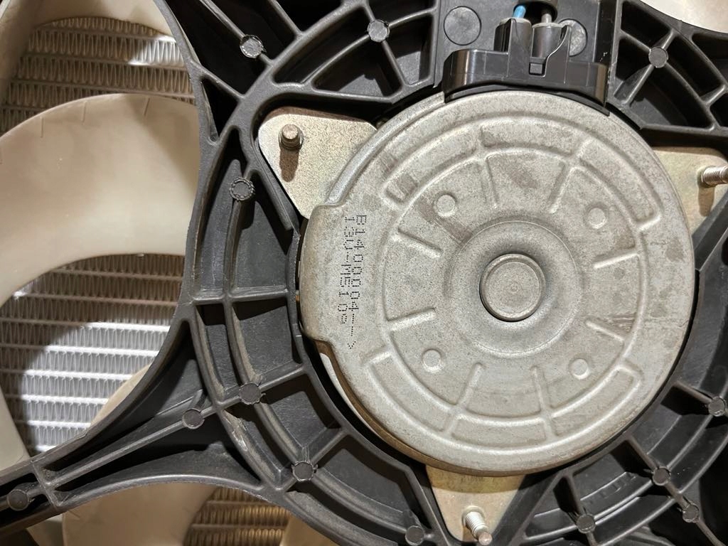 фото №13, Радиатор + вентиляторы subaru xv crosstrek 2022 rok 1.6 бензин оригинал