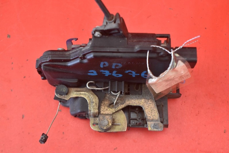 фото №1, Замок дверь правый перед eu seat toledo 2 ii 03r