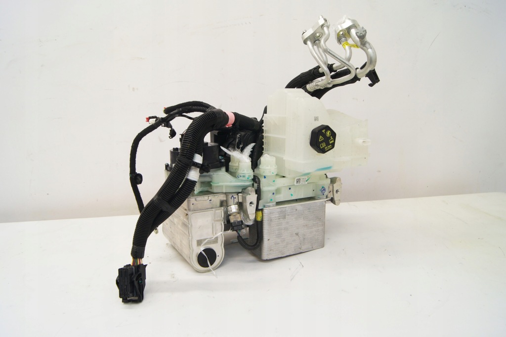 фото №2, Supermanifold octovalve насос ac tesla model 3 22r