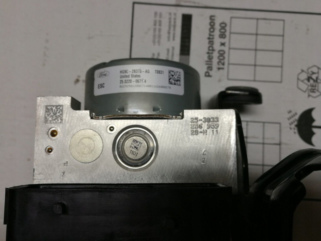 фото №4, Насос abs ford edge fusion також sport 2.7