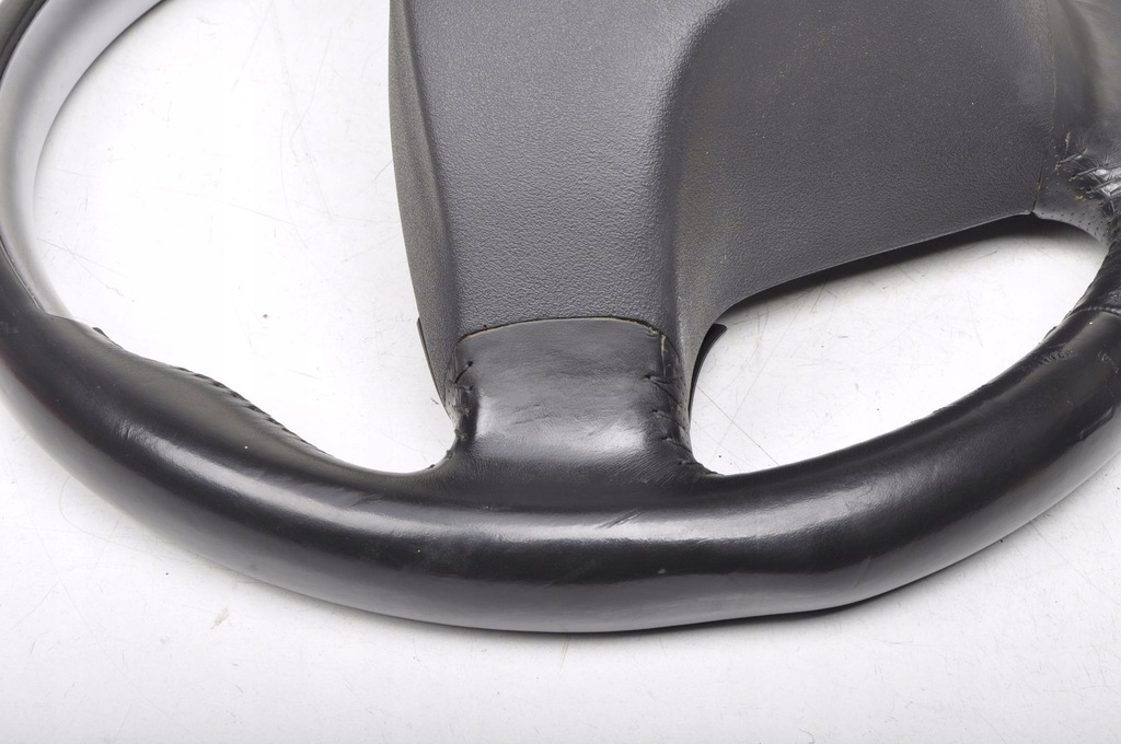 фото №12, Volvo c30 s40 v50 c70 повітропровід шкіряний rdesign