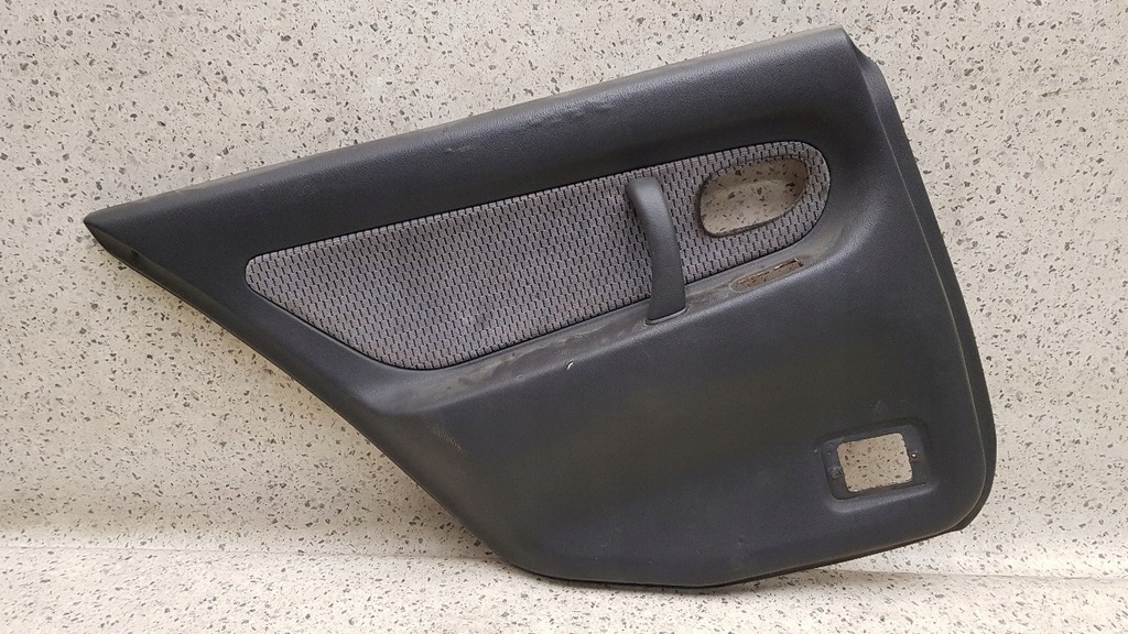 фото №1, Обивка дверь левый задняя mitsubishi galant vii