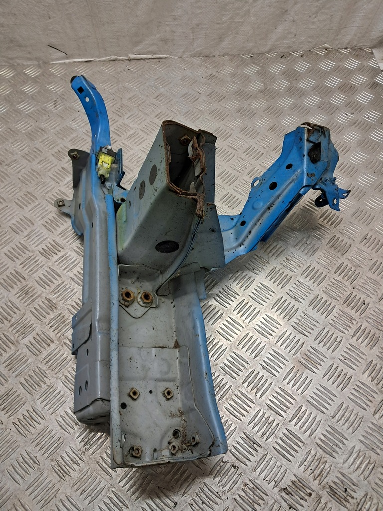 фото №3, Toyota chr c-hr чверть підкрилок лонжерон правий перед