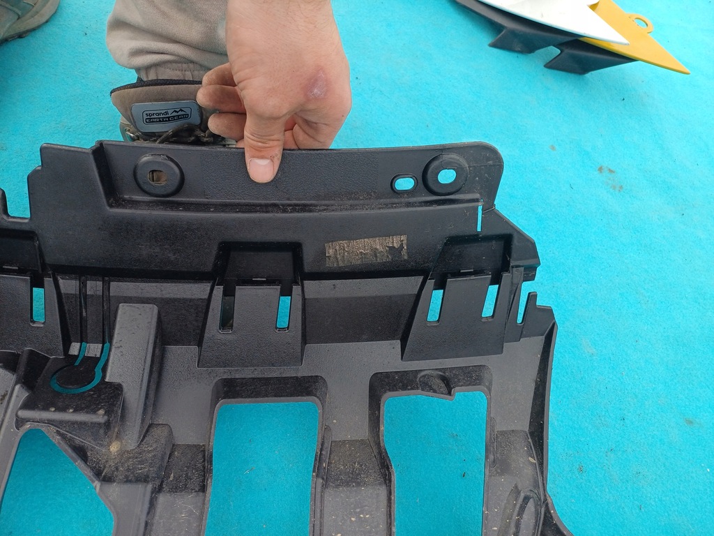 фото №8, Усилитель бампера каркас накладка citroen c3 picasso lift