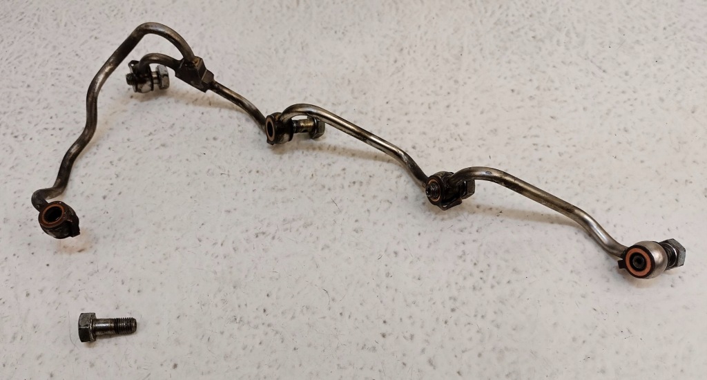 фото №4, Mitsubishi l200 4 iv lift 10-14 2.5 did трубка шланг сливной форсунок