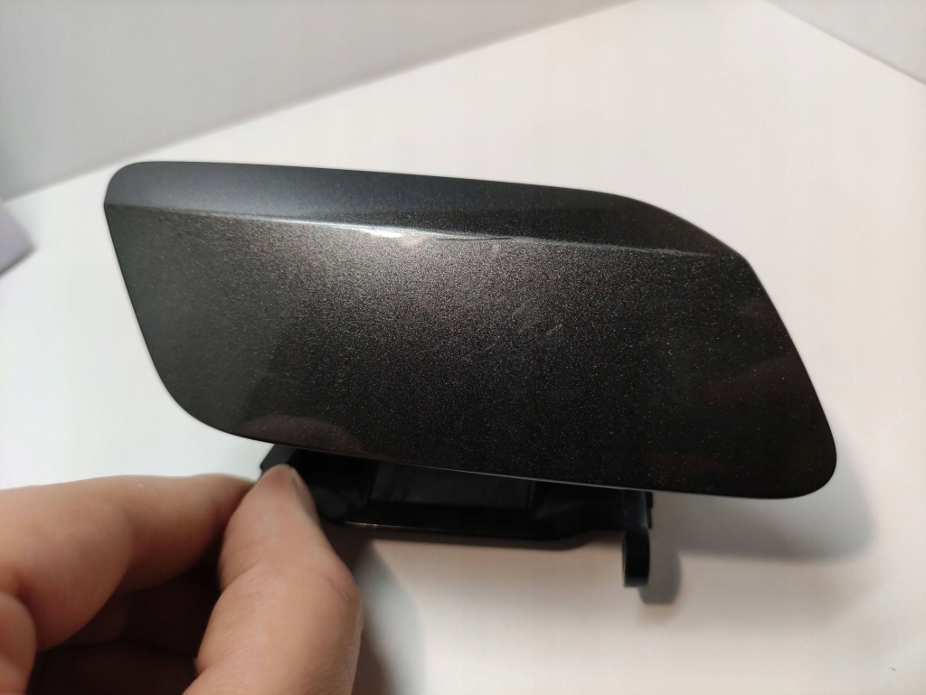 Audi a6 c8 заглушка распылителя лампы правый перед 4k0807788b Недорого