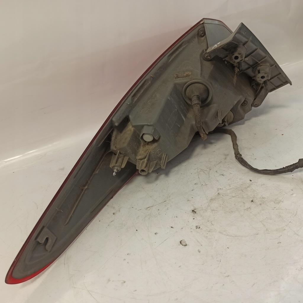 фото №7, Hyundai i40 kombi лампа правый задняя 92402-3z000