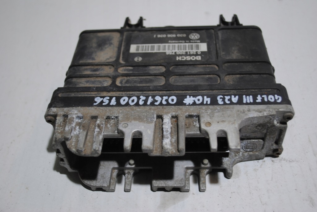 Бортовий комп'ютер двигуна vw golf iii 0261200756 Зі Шроту