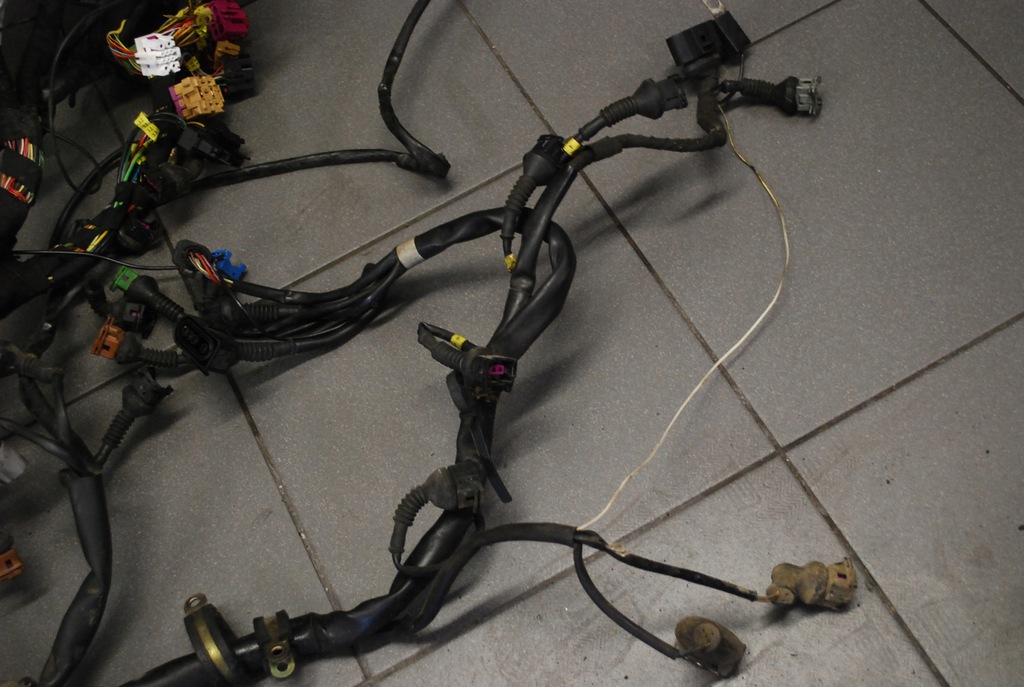 фото №13, Жгут двигателя audi a8 d2 2.8 amx eu 4d1971713db