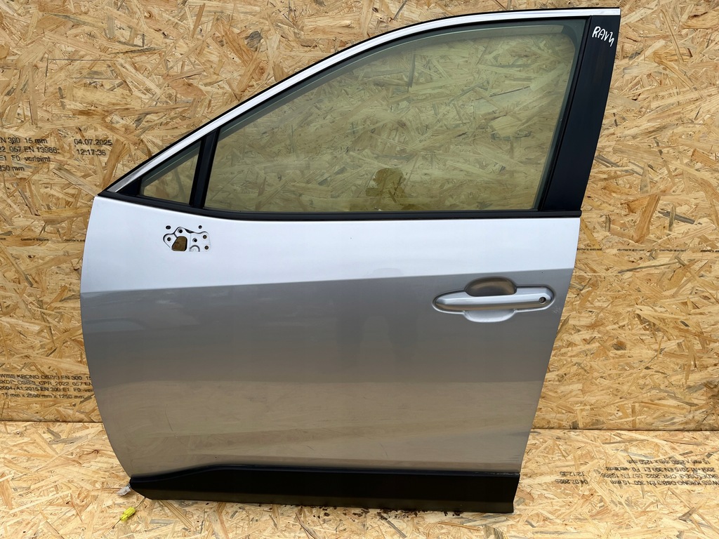 фото №1, Toyota rav4 v двері передні ліва лівий перед