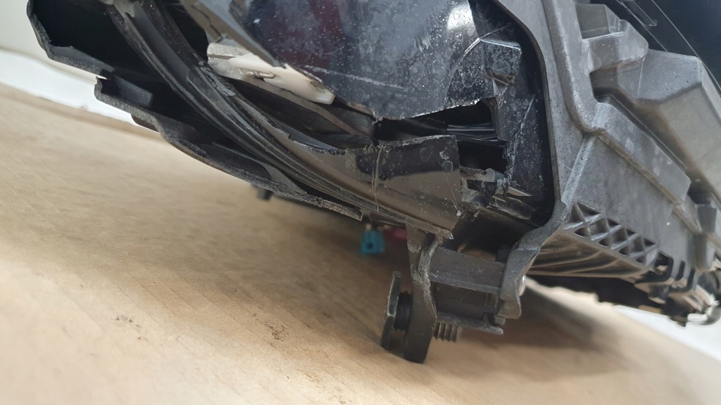 Фара права перед mercedes s-klasa digital led a223 a2239069203 Недорого