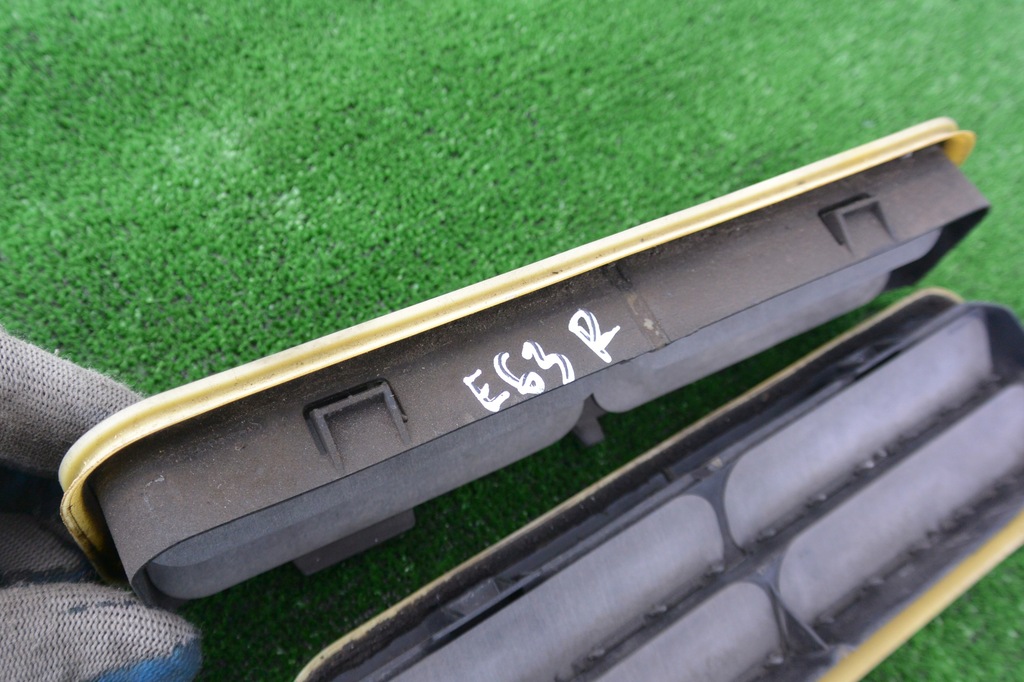 фото №9, Решітка обдув багажника mercedes w212 kpl