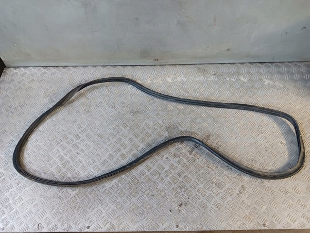 фото №3, Прокладка крышки задняя багажника skoda rapid spaceback