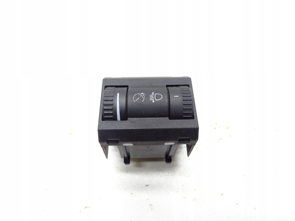 фото №1, Переключатель регулировки света 1z0941333 skoda octavia ii
