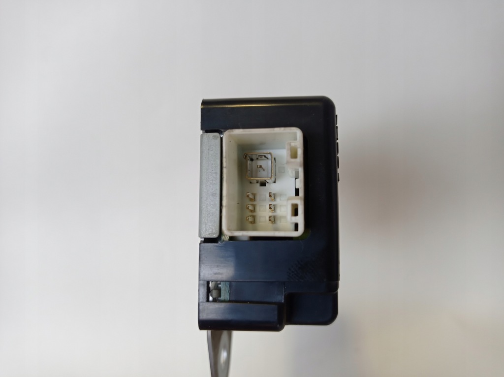 фото №7, Модуль двері lexus is 250 89740-53053