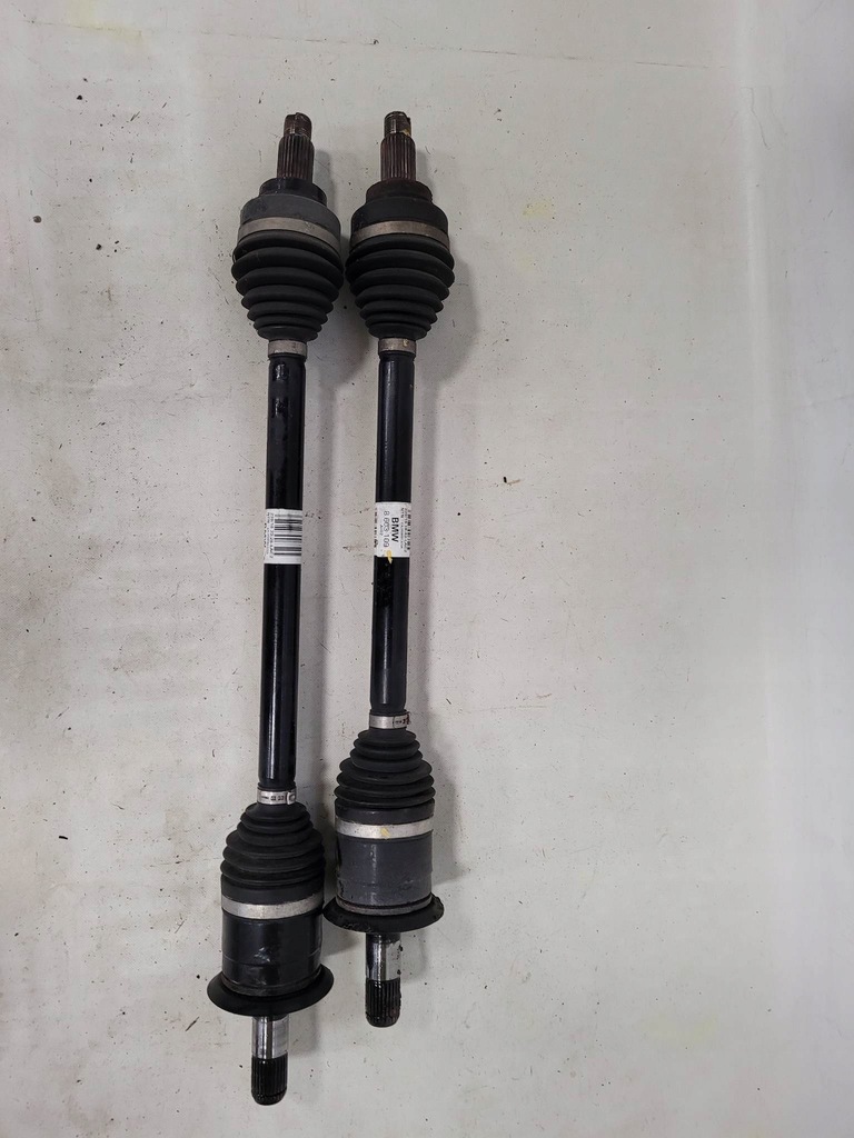 фото №1, Приводной вал задняя левая правая bmw f22 f23 f30 f32 8603109