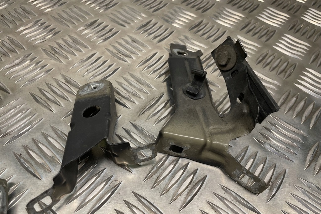 фото №9, Кронштейн передний правого крыла bmw 4 coupe f32, f82 7255822 2.0l