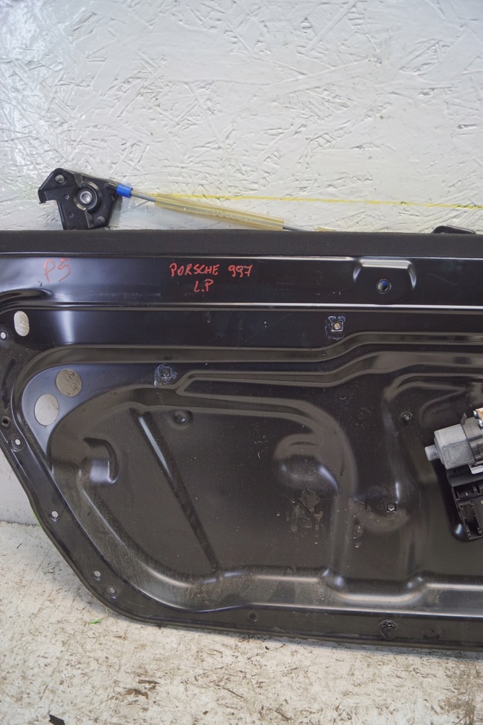 фото №7, Подъемник стекло левый перед porsche 911 997